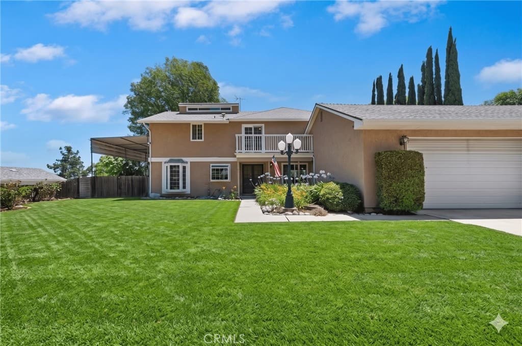 15071 Rolling Ridge Dr
