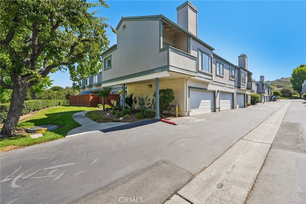 1100 Cleghorn e