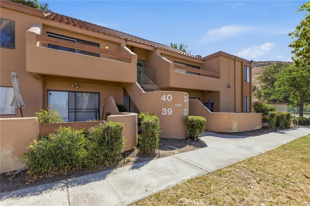 1400 W Edgehill Unit 40
