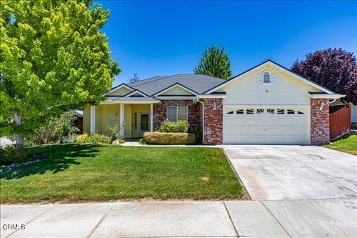 1300 Scarlet Oak Drive
