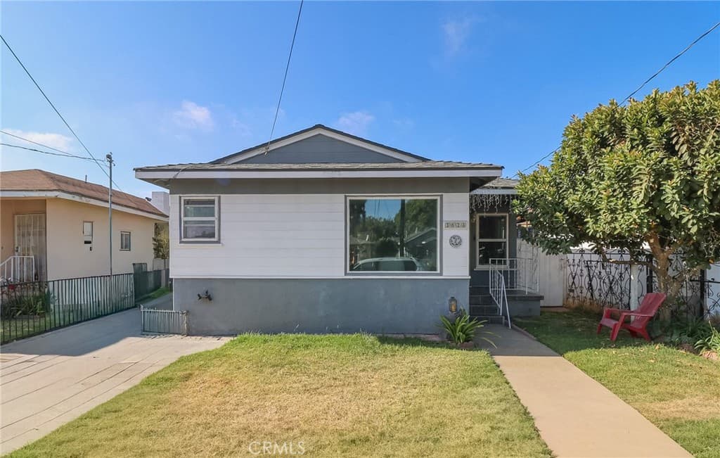3625 W 106th