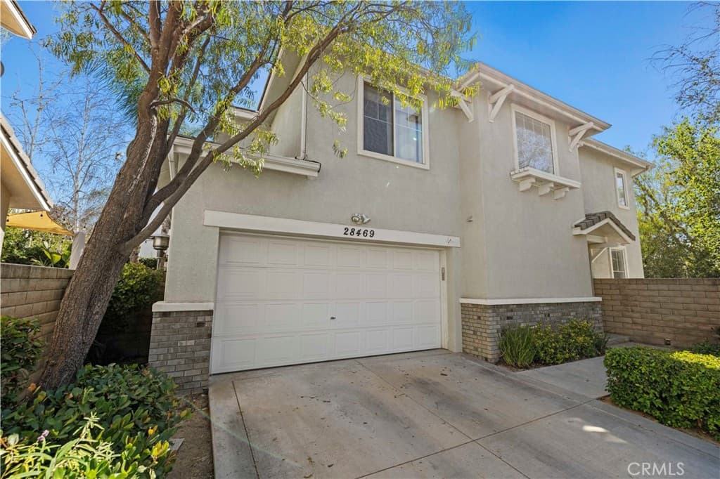 28469 Meadowlark Court