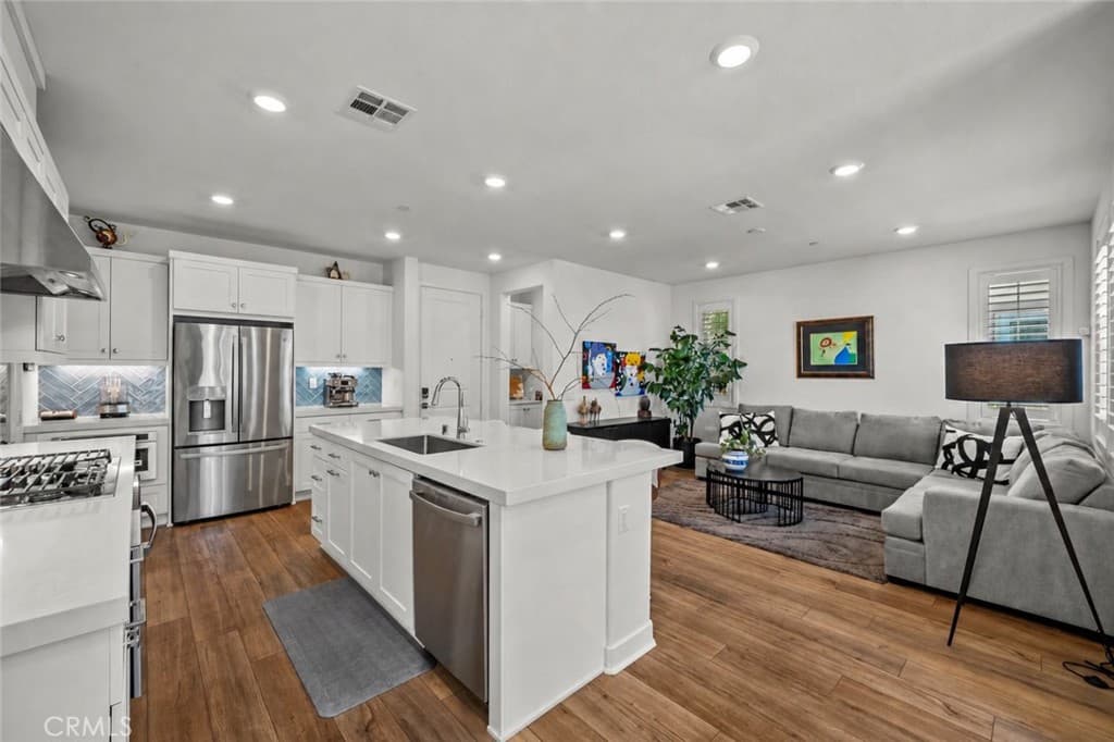1663 Rosewell