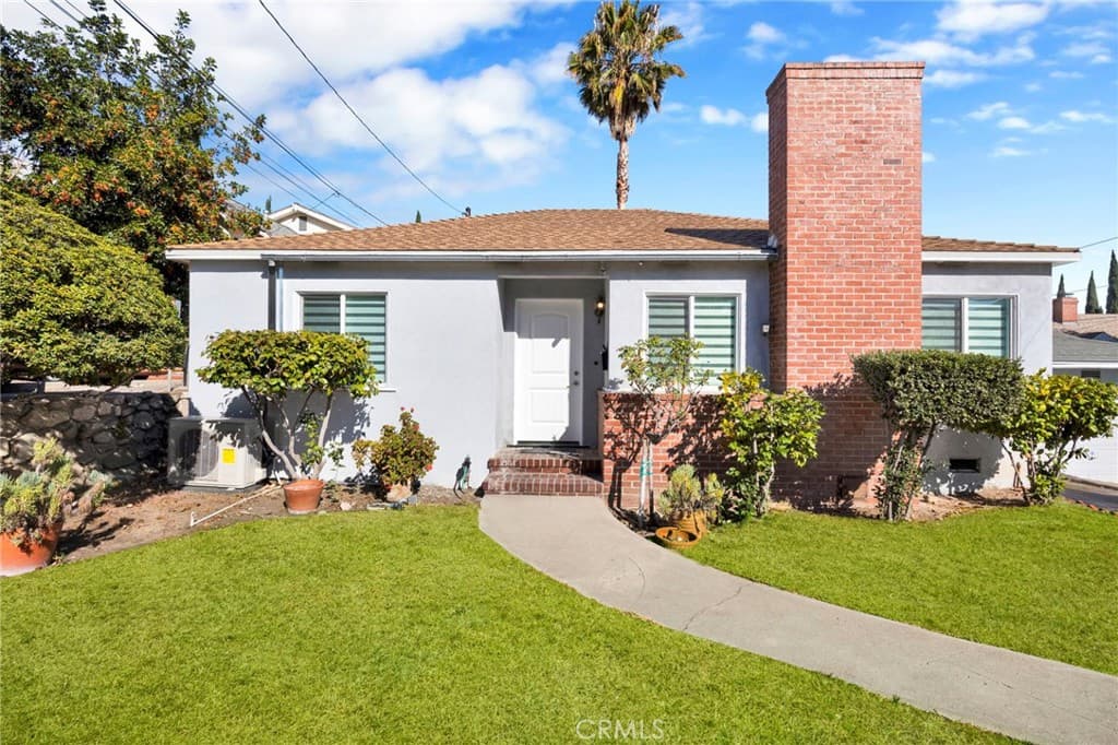4444 Rosemont Avenue