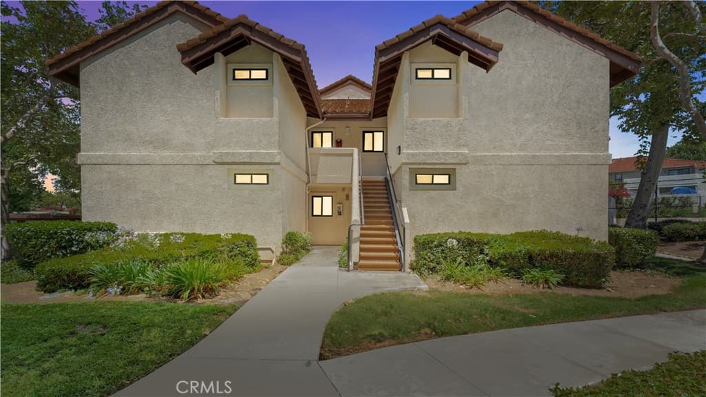 8309 Vineyard 5