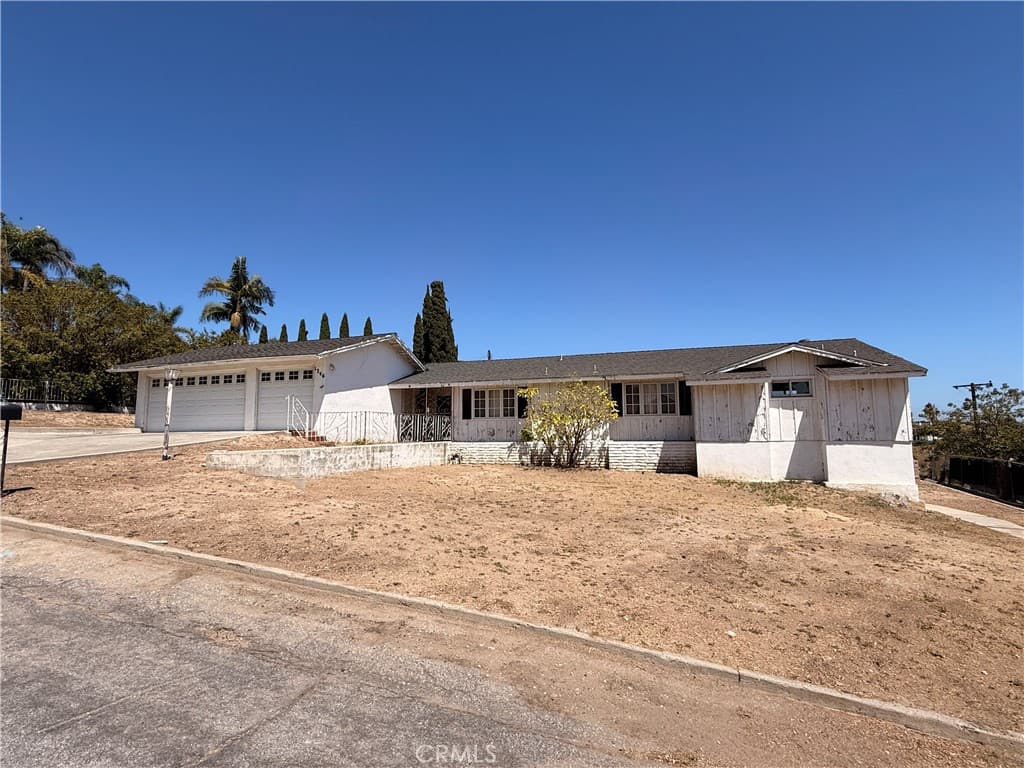 1246 Meadowland Drive
