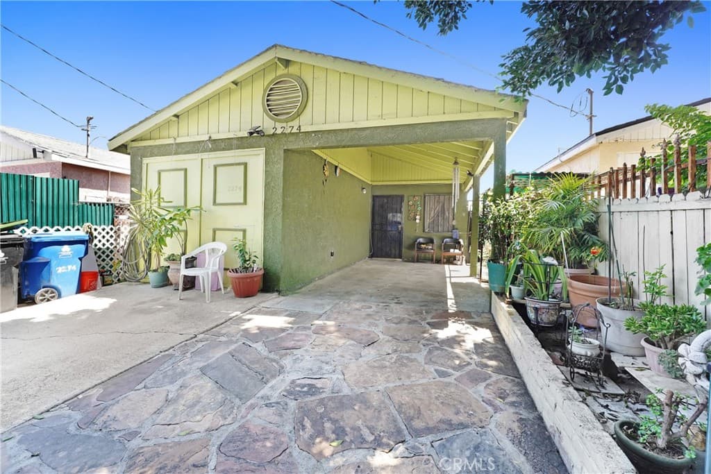 2274 E 103rd