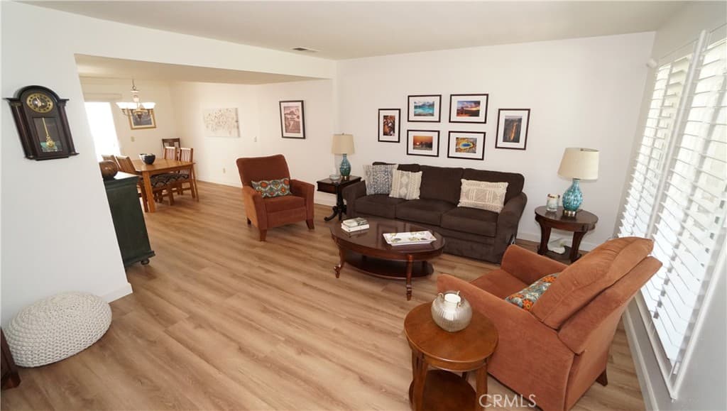 24253 La Glorita Circle