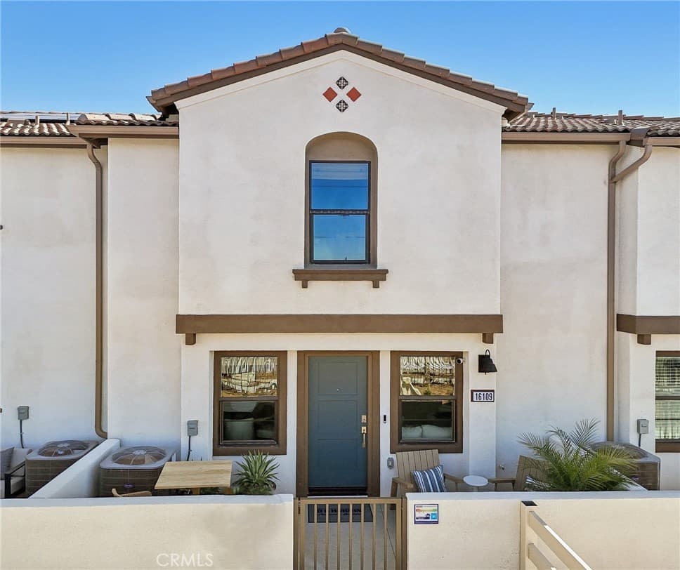 16135 Lumia Way