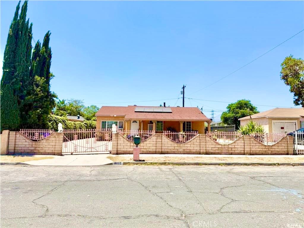 3032 N Pennsylvania