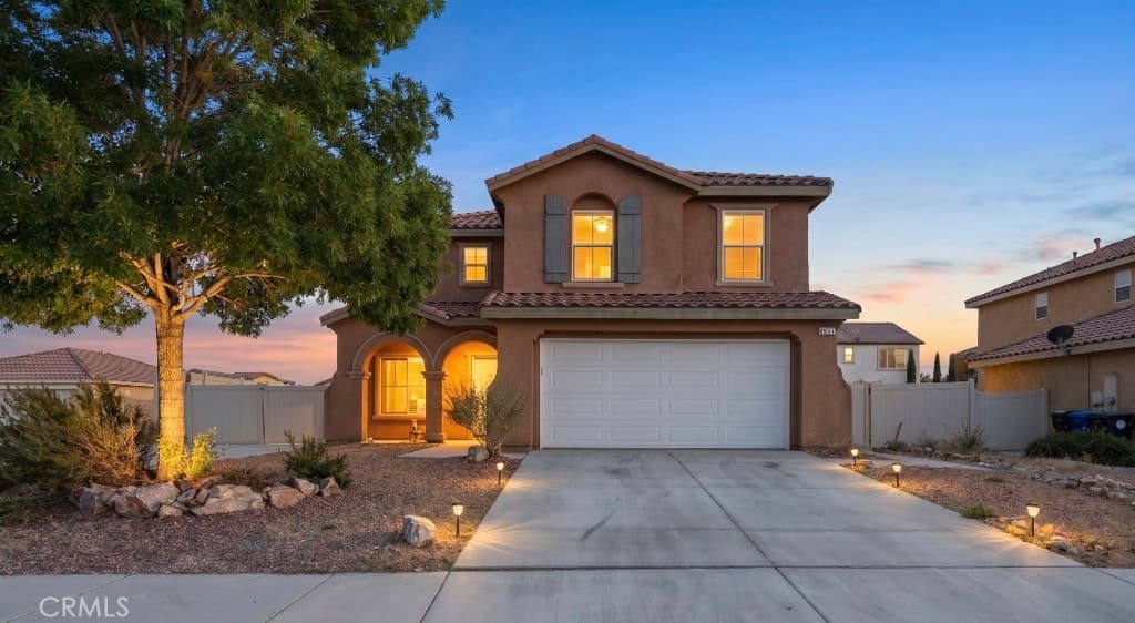 14459 Red Wolf Wy
