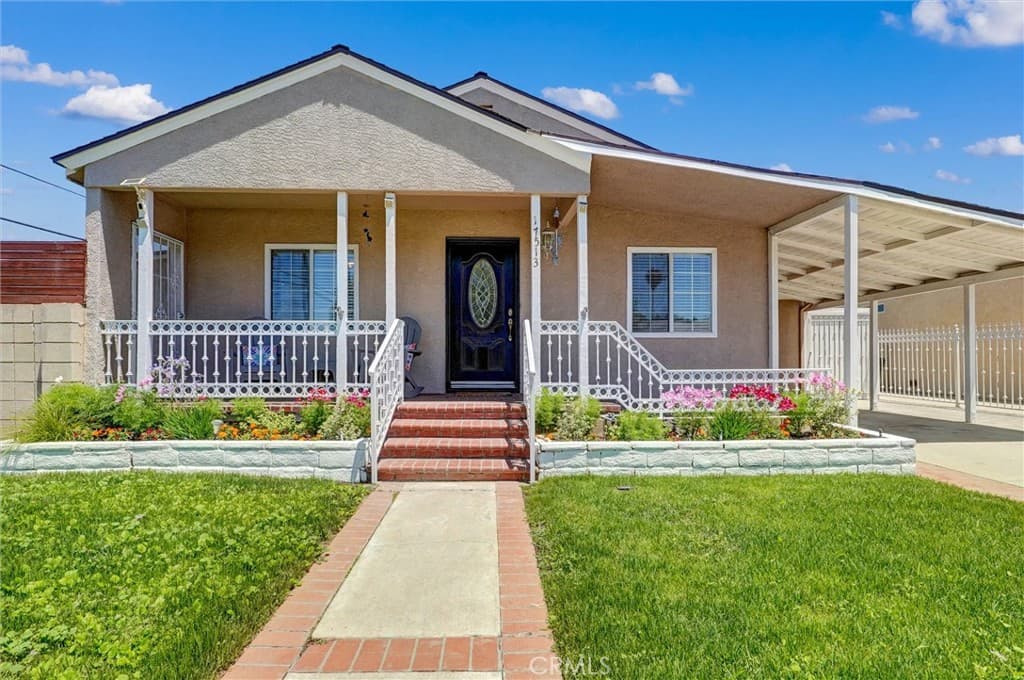 17513 Tiara Street