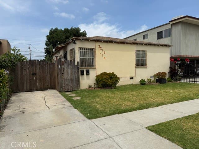 2213 S Spaulding