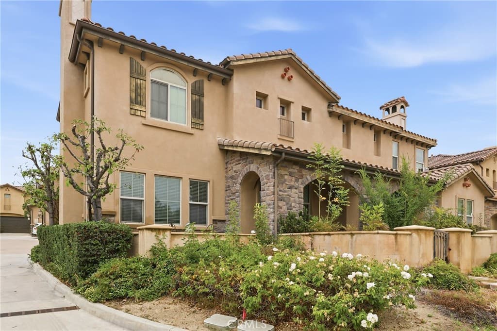 1603 Huntington Dr.
