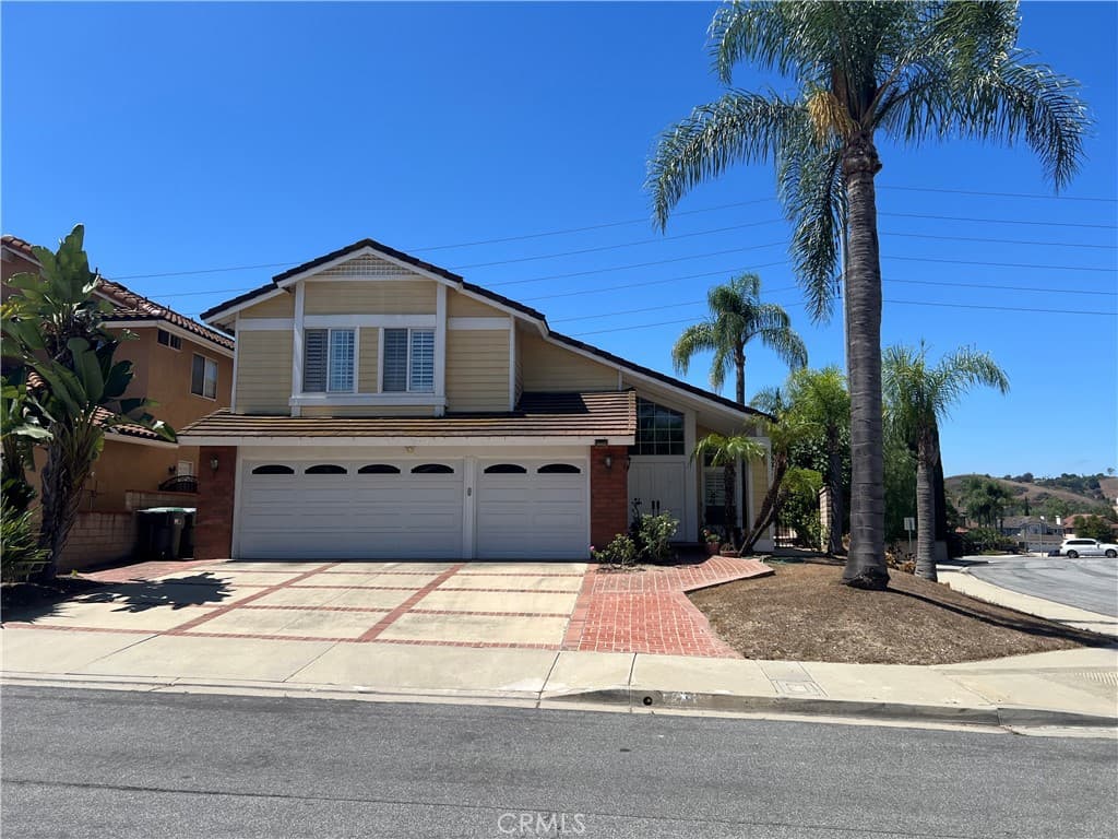 2411 White Dove Ln
