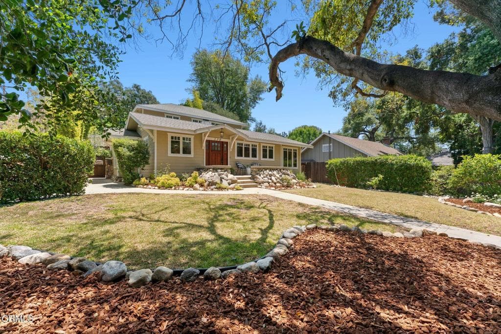 130 S Arroyo Boulevard