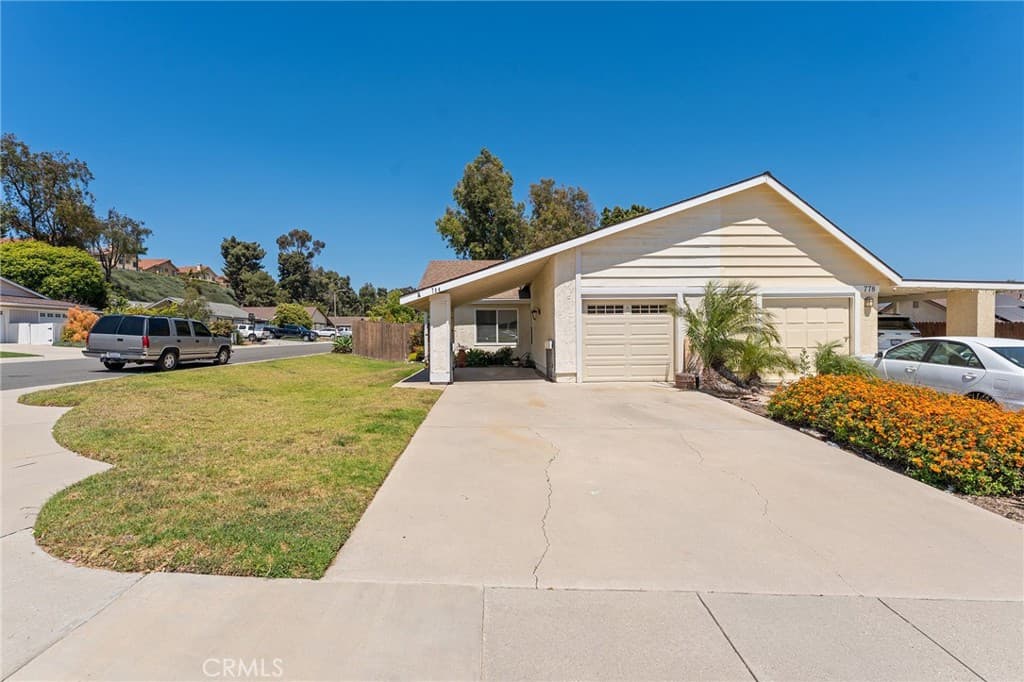 784 Hillcrest Drive