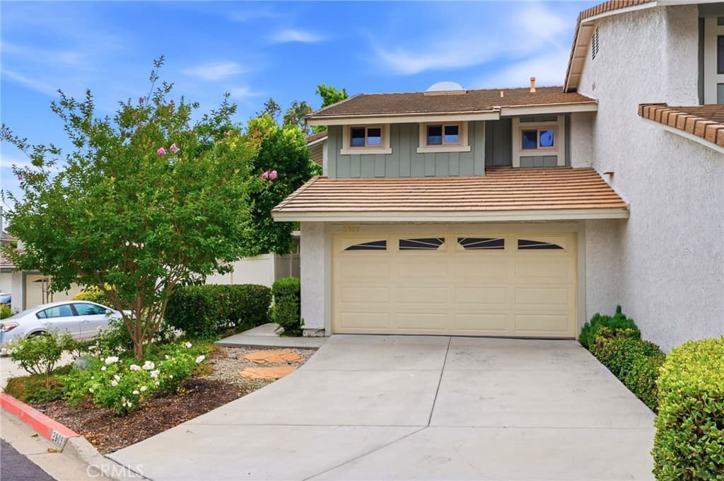 2609 Calle Elegante