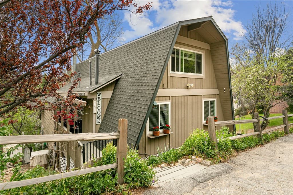 27935 St Bernard
