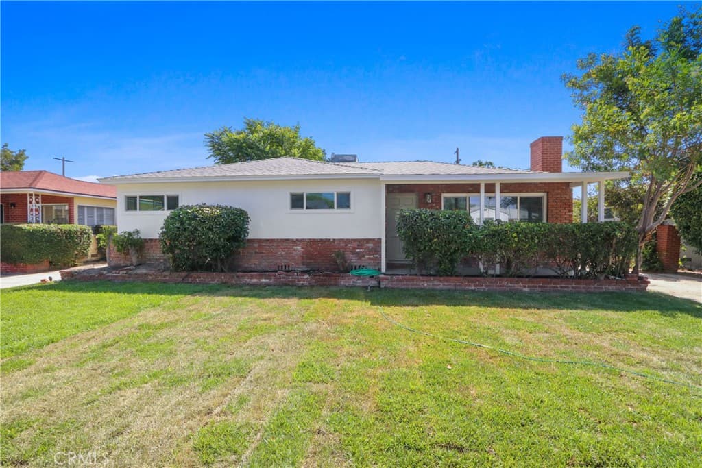3250 Chestnut