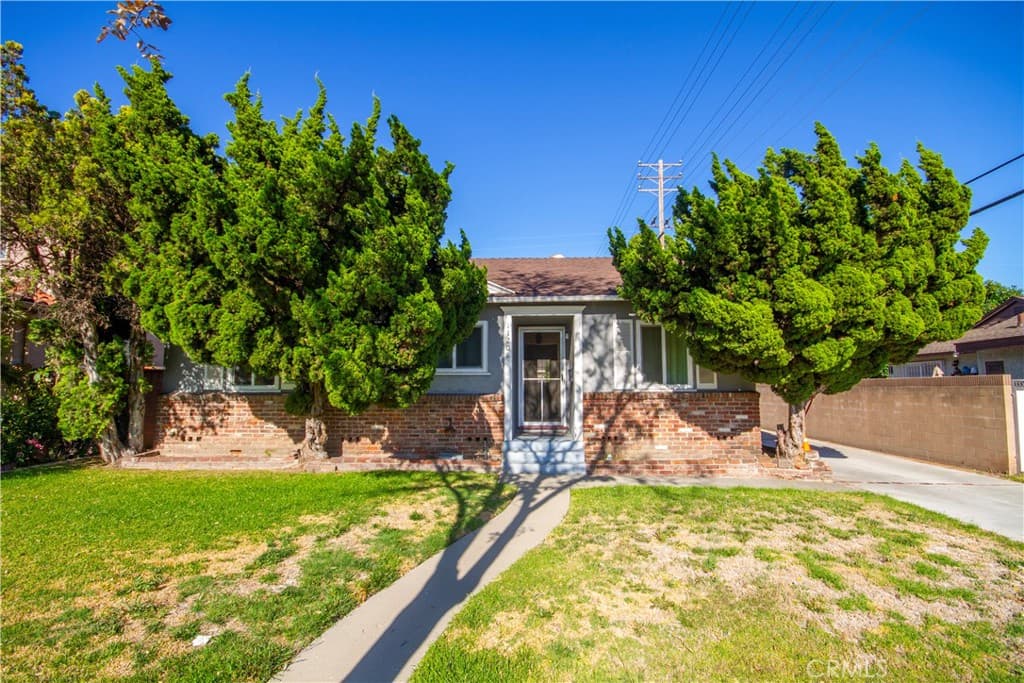 11208 Dalwood