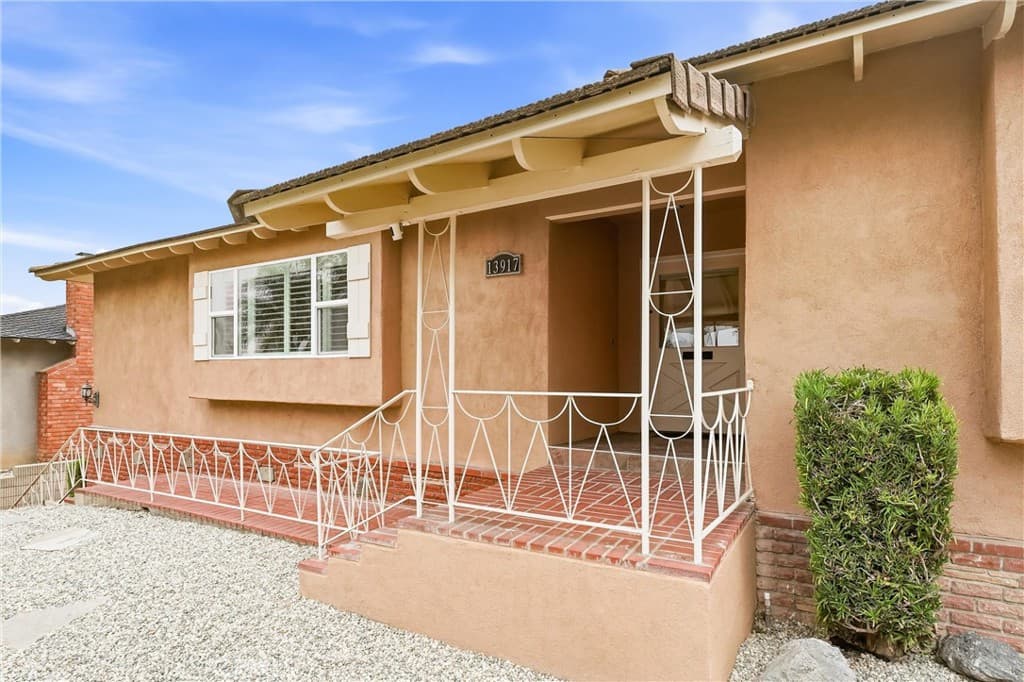 13917 Walnut