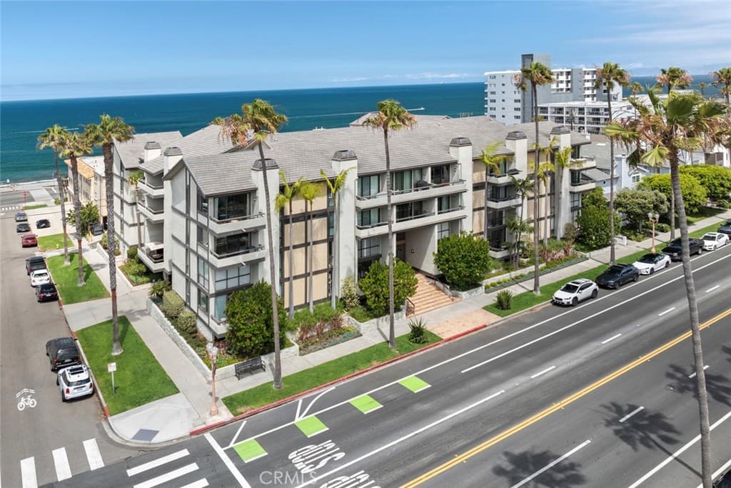 1007 S. Catalina Avenue 106