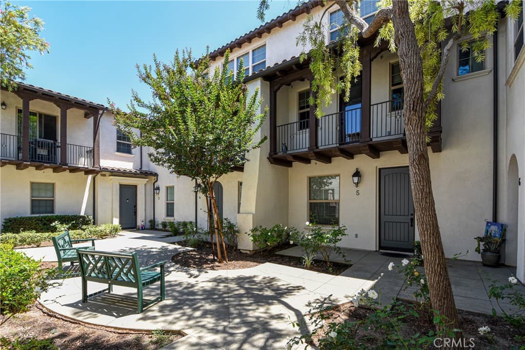 3980 E Bethany 5