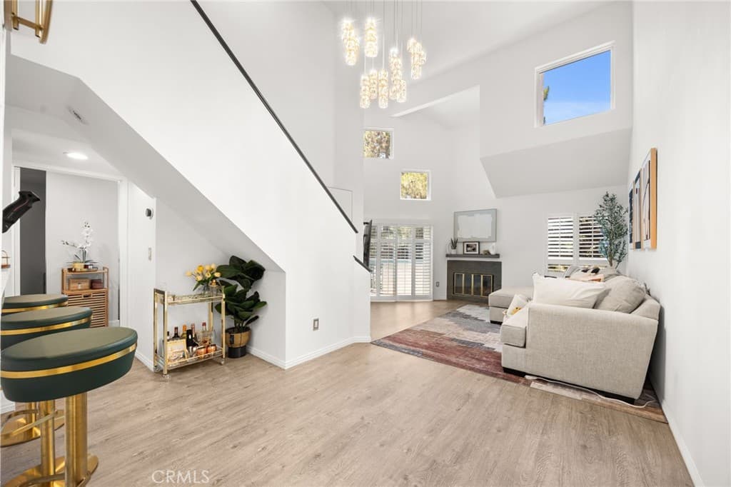 1380 W Capitol 307