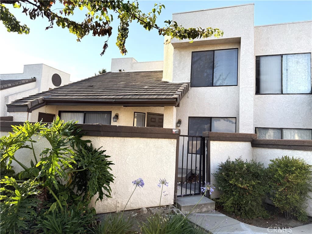 508 N Imperial Ave. H