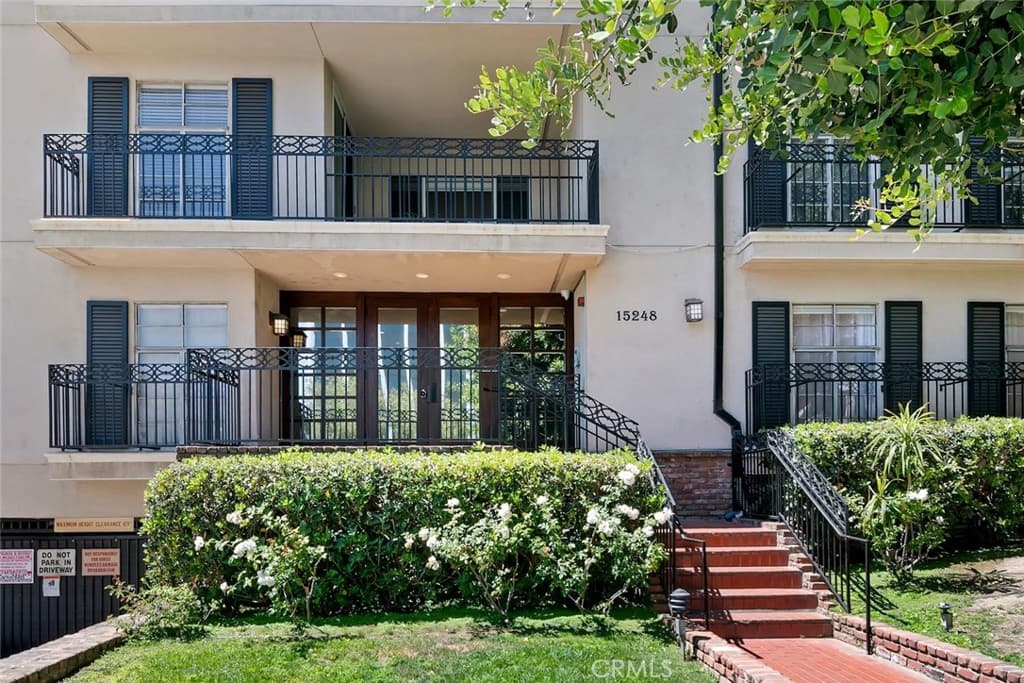 15248 Dickens Street 102