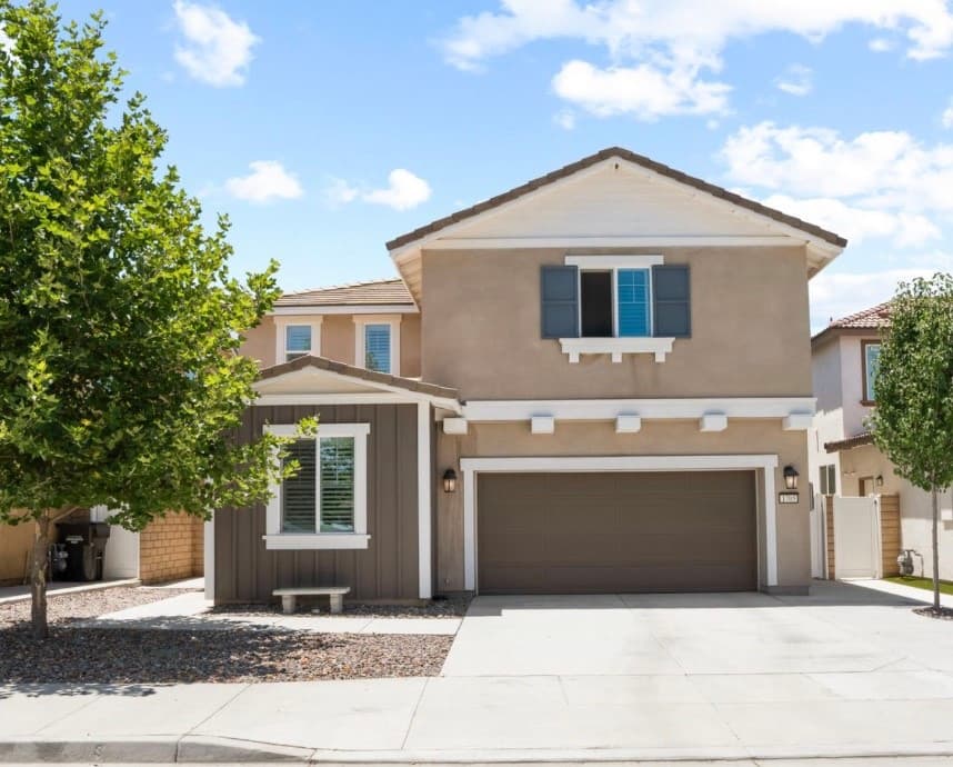 1705 Gold Medal Ln