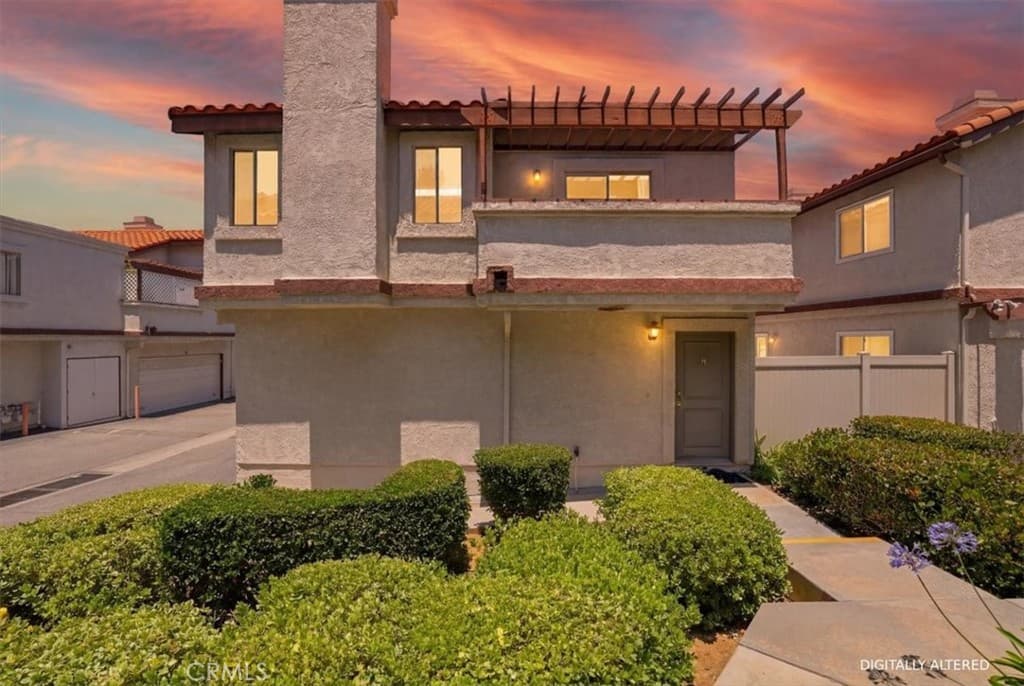24242 Sylvan Glen