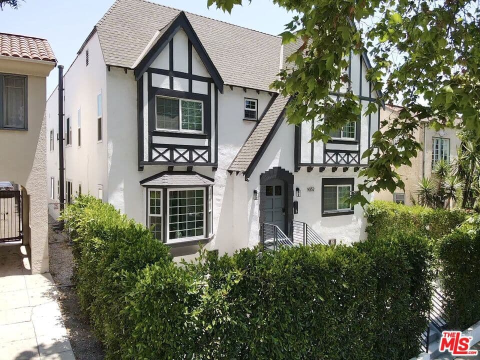 1032 S Orange Drive