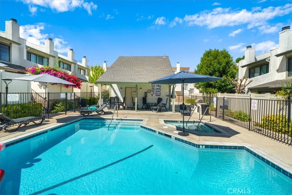 5249 Colodny 8