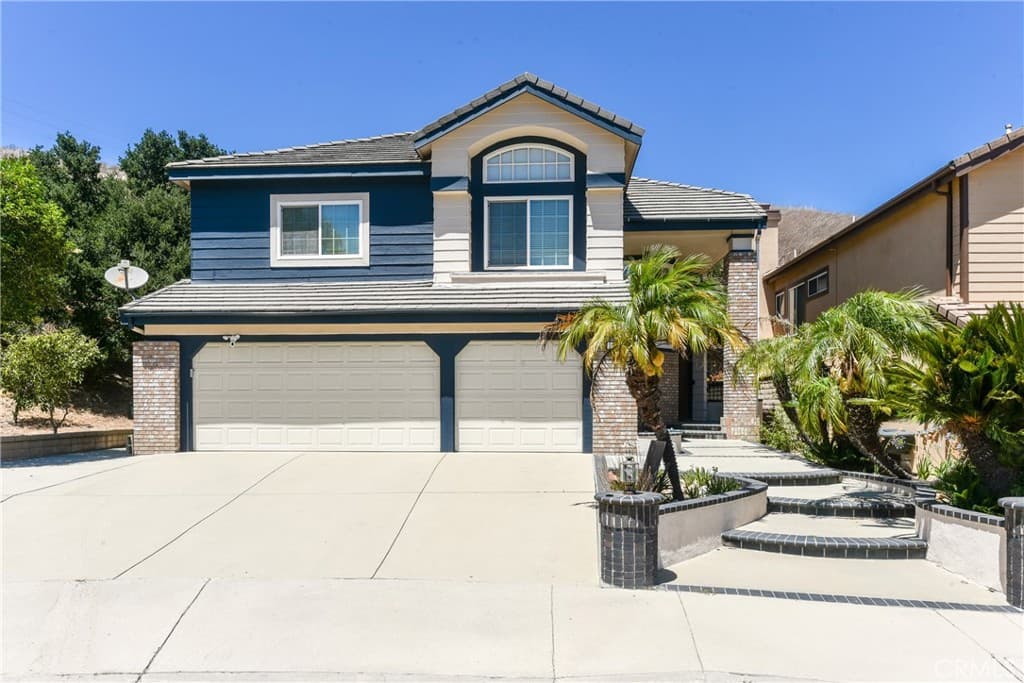 1526 Falling Star Lane