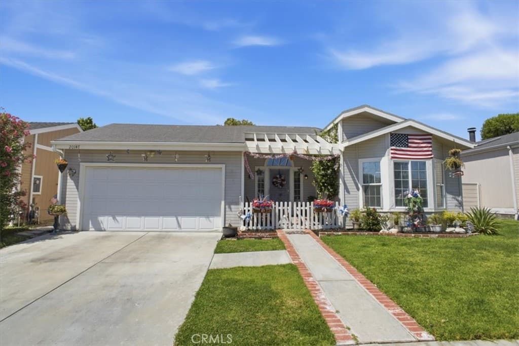 20147 Edgewater Drive