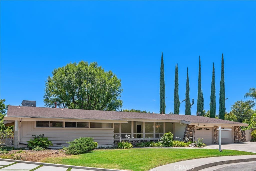 4500 Callada Place