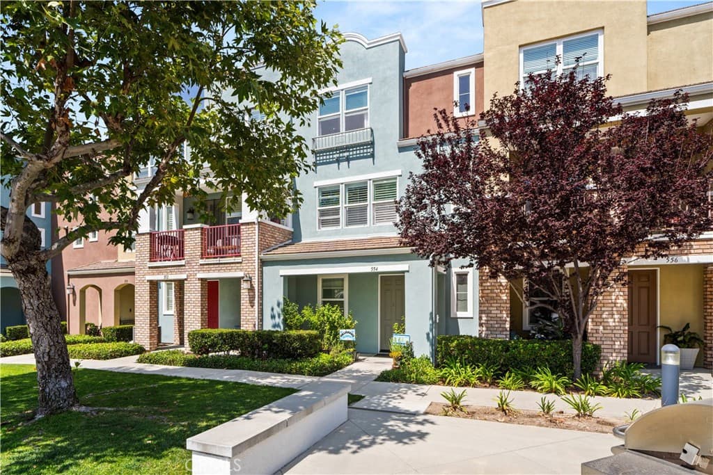 554 N Cabernet