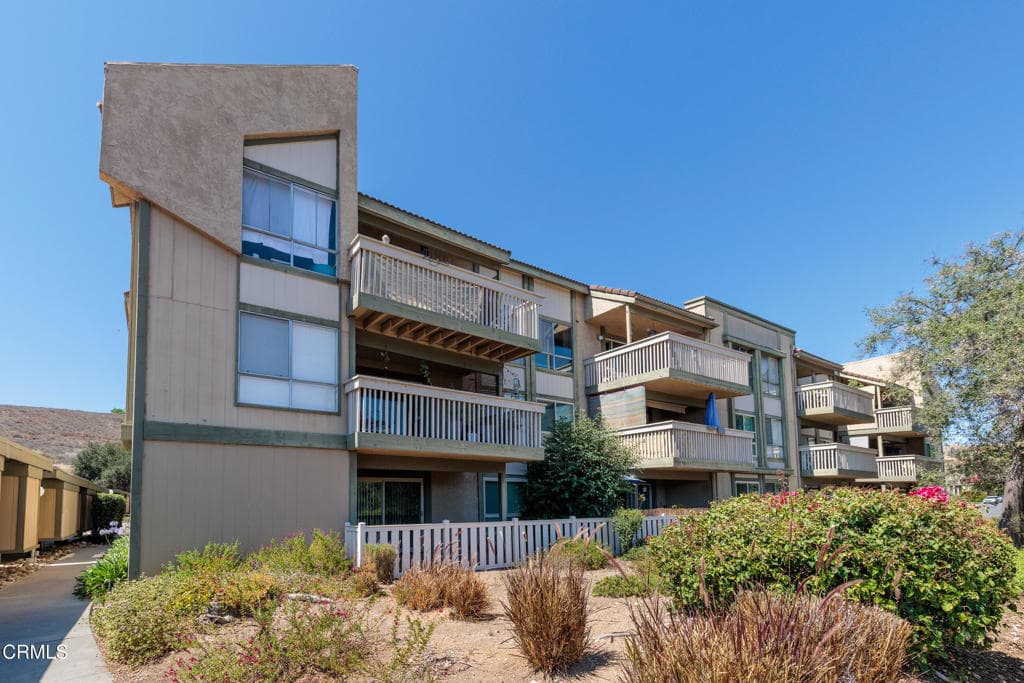 324 Chestnut Hill Court 14