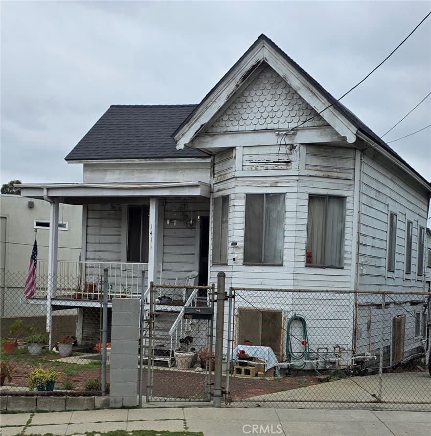1411 Mitchell Place