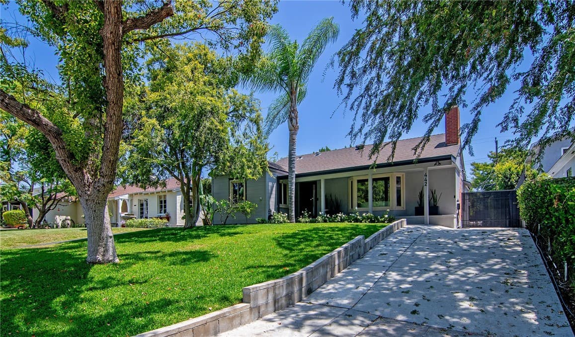 442 S Lamer Street