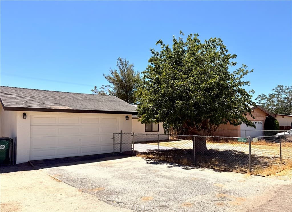 7085 Tamarisk
