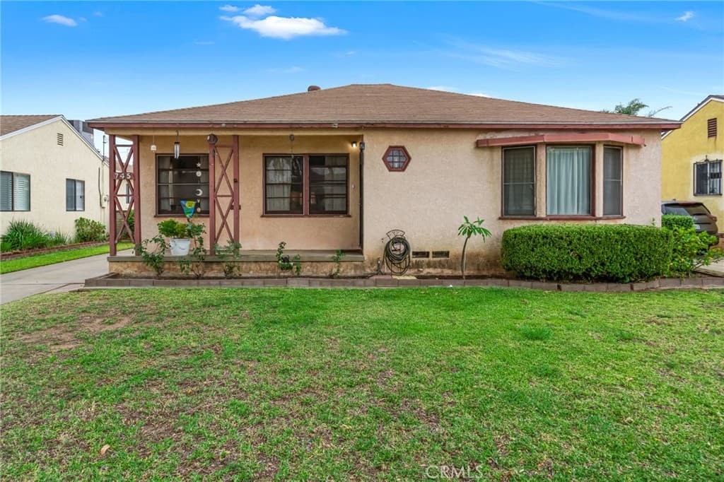 745 S Montebello