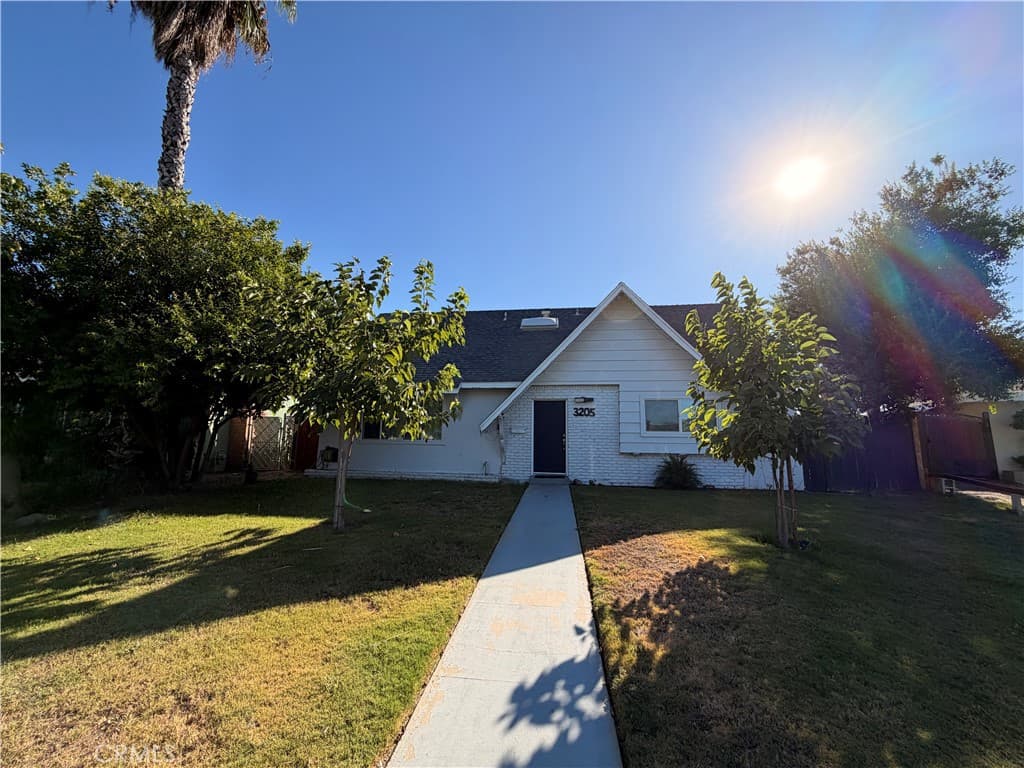 3205 Durrwood