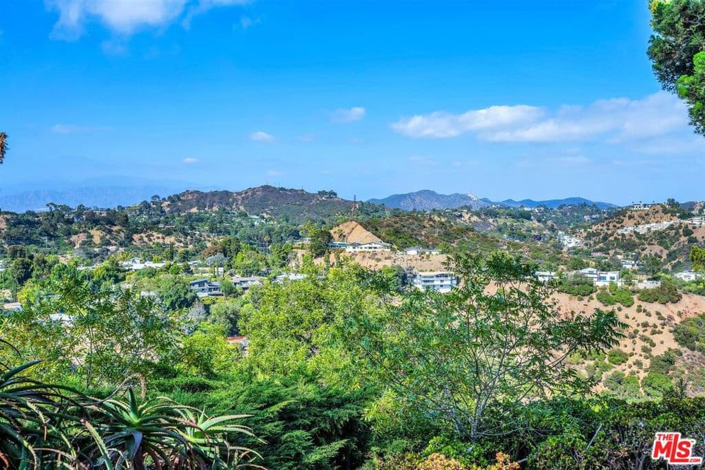 8630 Skyline Drive