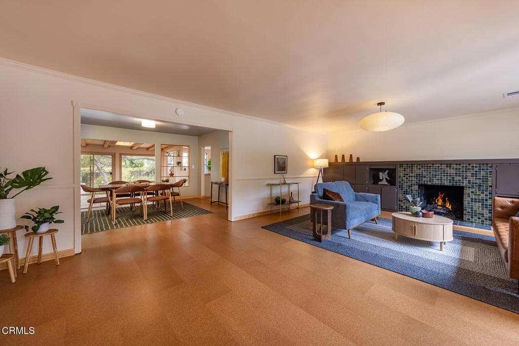 1218 Forest Drive