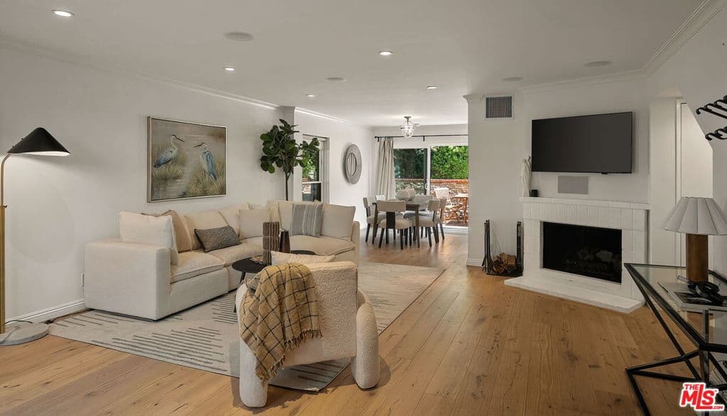 914 2nd Street A