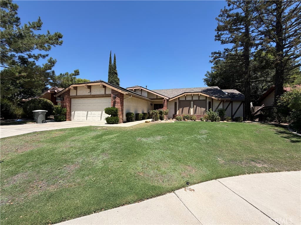 3305 Mission Hills Court