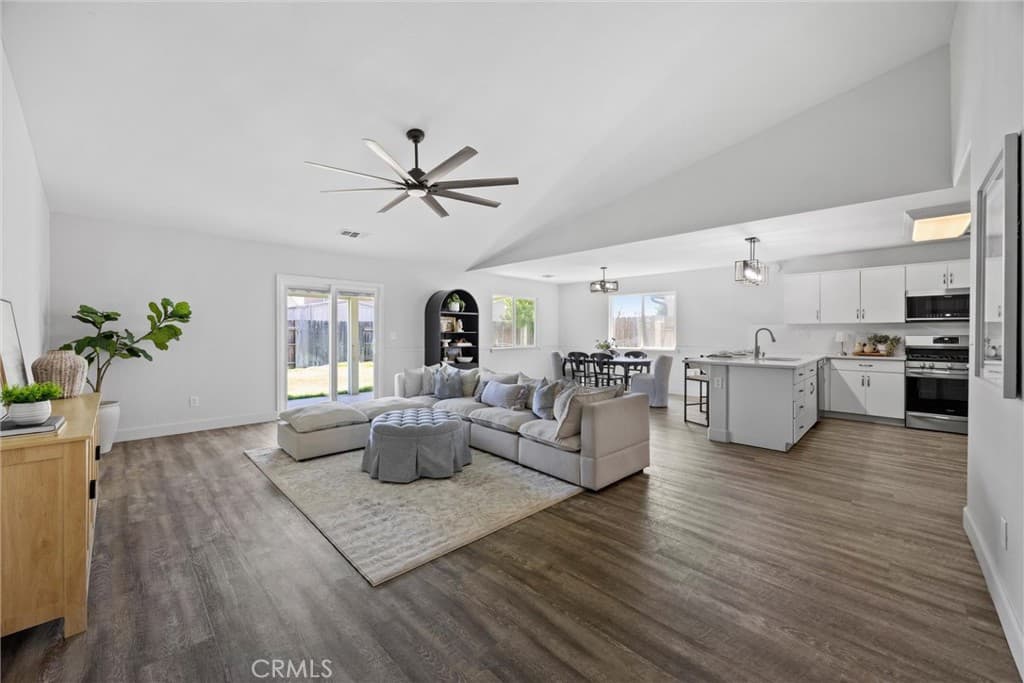11401 Eresma Drive